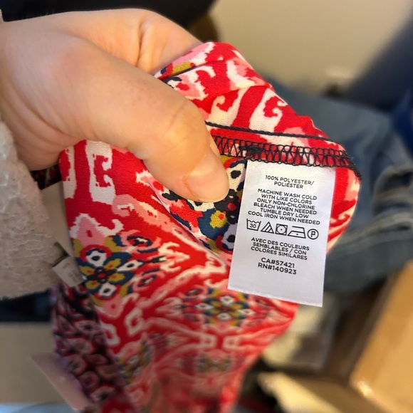 Nwt Loft Mixed Mosaic Split Neck Blouse - Picture 5 of 6